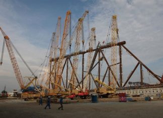 Áp lực “kéo co” cho vừa kế hoạch của nhiều doanh nghiệp