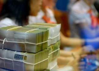 Standard & Poor’s nâng triển vọng tín nhiệm cho Việt Nam