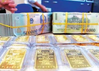 Lãi suất huy động vàng đồng loạt lao dốc