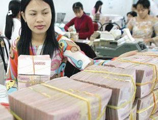 Mua nợ của công ty mục tiêu để thâu tóm