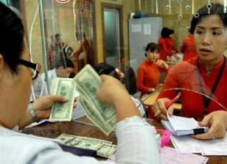 Ngân hàng nội hưởng lợi trong hợp tác